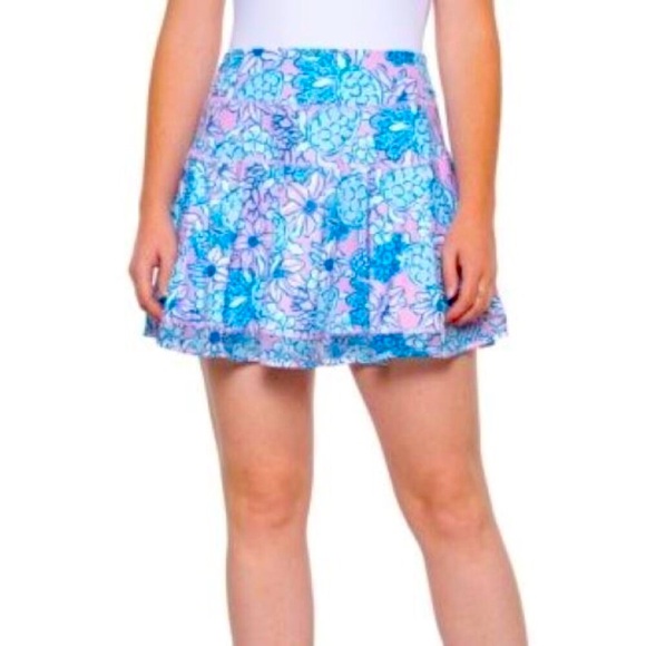 Gottex Pants - Gottex Pink Turtle skorts for golf, tennis or pickeball. Fun design and colors